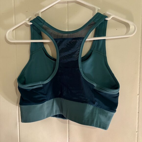 Teal Nike Sports Bra in Size Medium - Picture 2 of 2